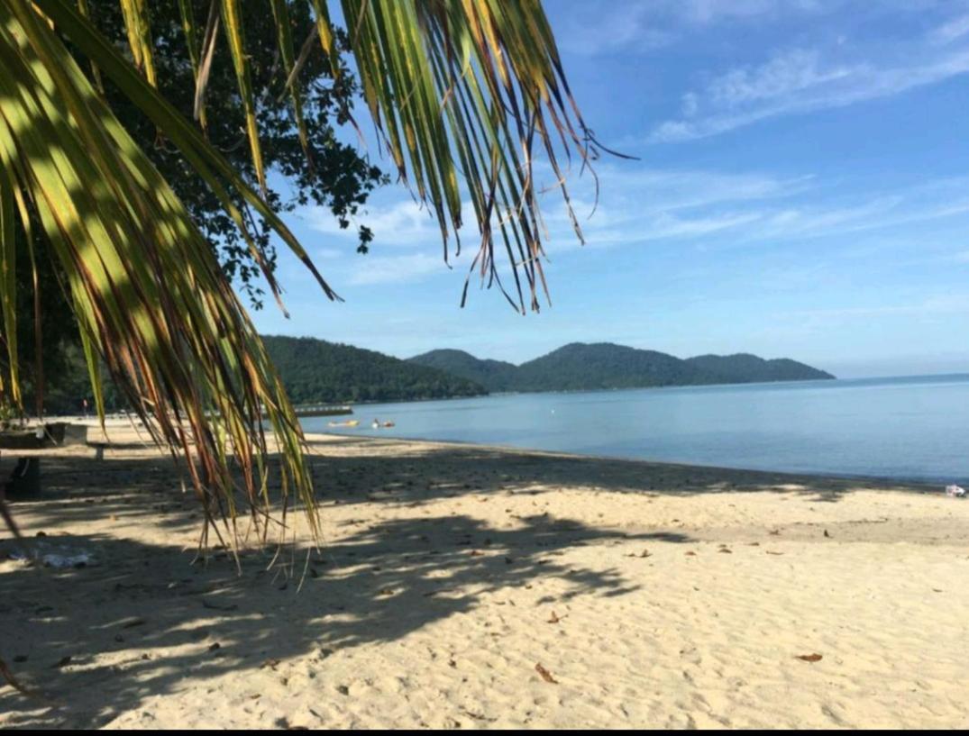 Pantai Seaview Resort Batu Ferringhi 1801 - 3 Rooms Exterior photo